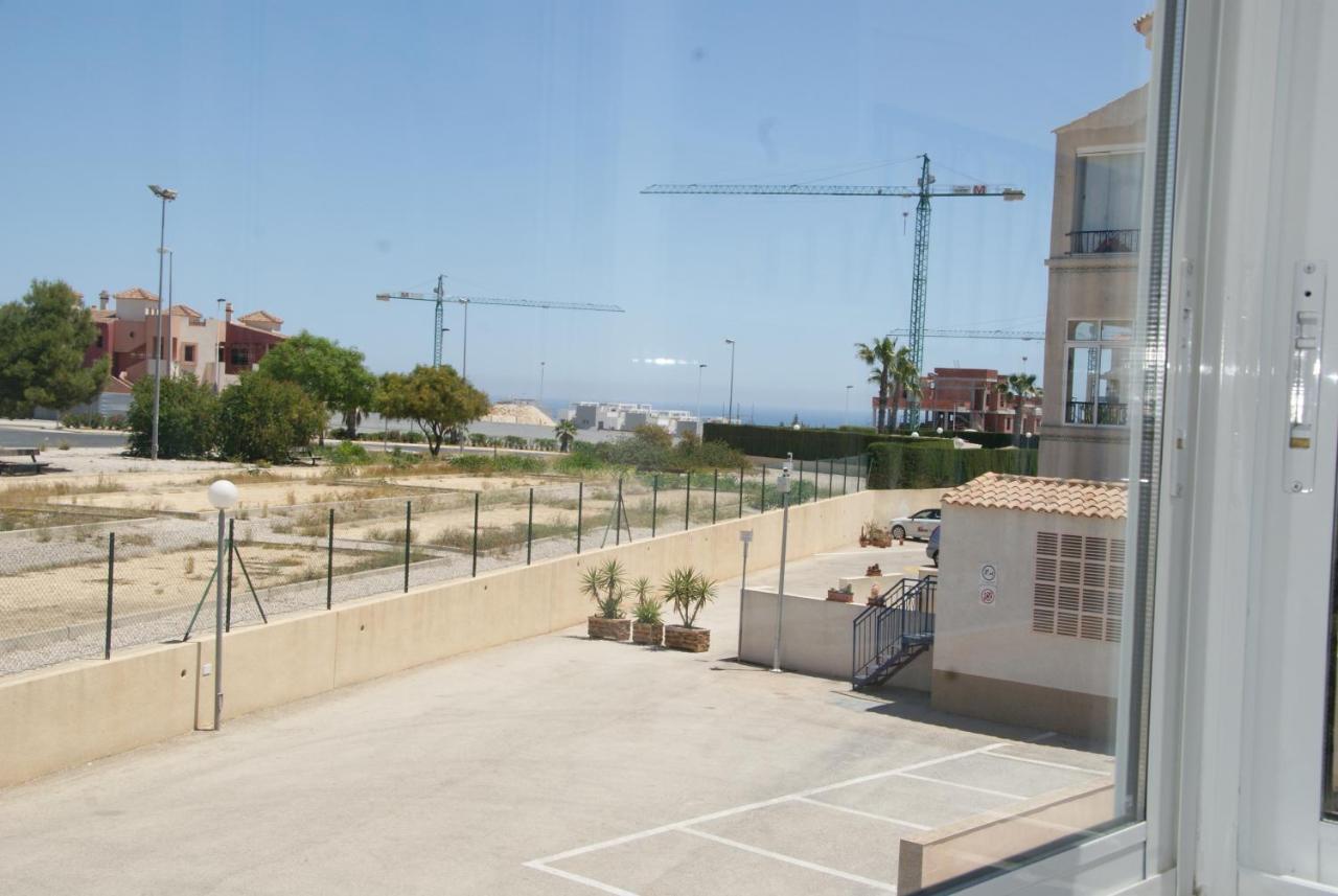 New Apartment In Torrevieja , Punta Prima Orihuela Costa With Pool Zewnętrze zdjęcie
