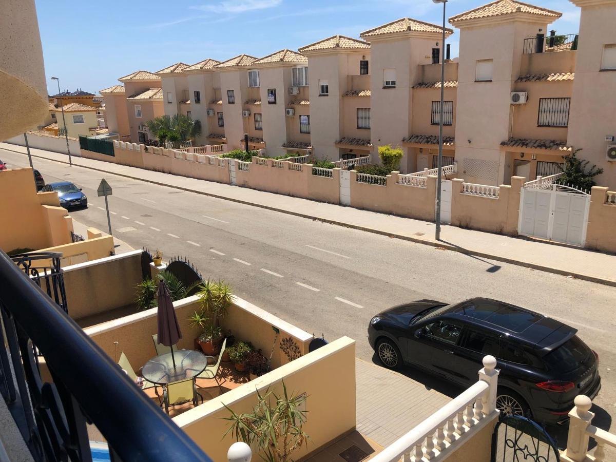 New Apartment In Torrevieja , Punta Prima Orihuela Costa With Pool Zewnętrze zdjęcie