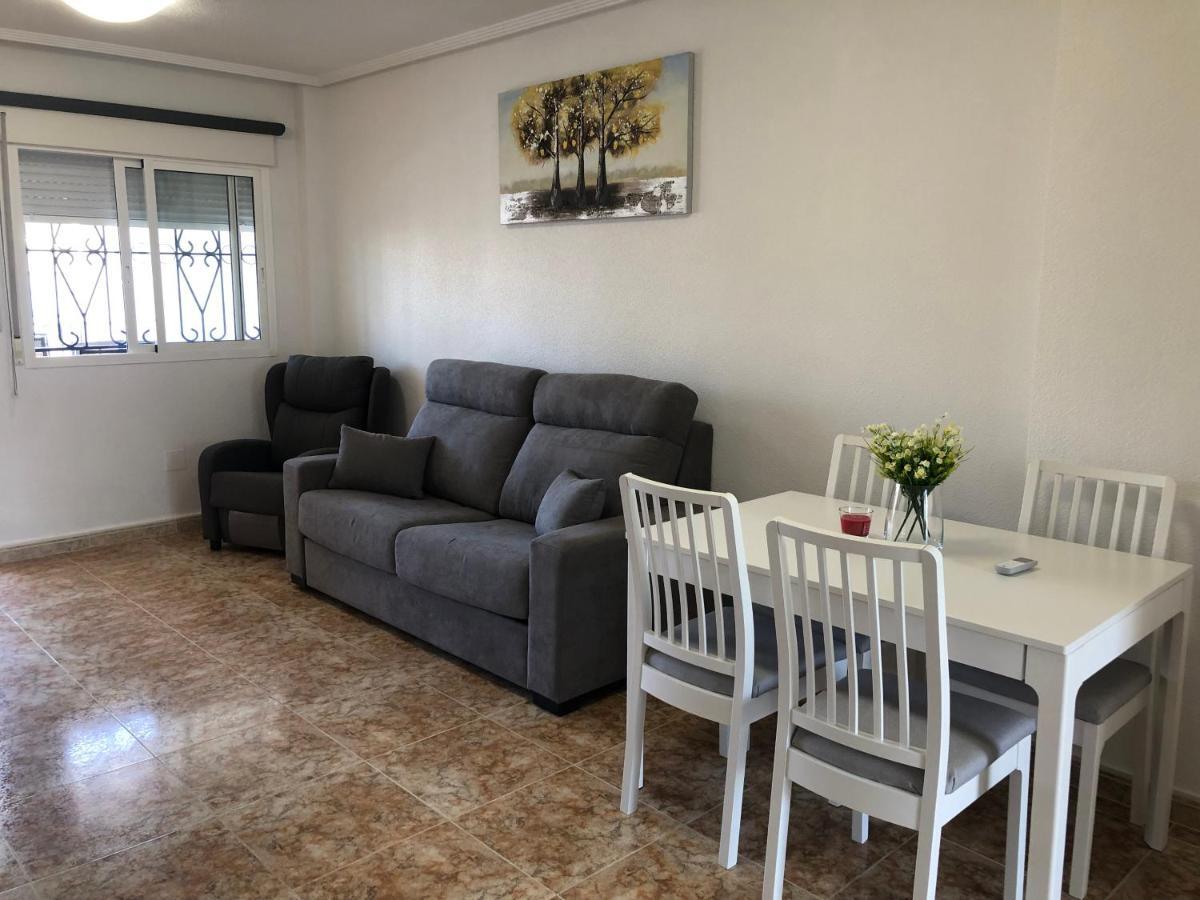 New Apartment In Torrevieja , Punta Prima Orihuela Costa With Pool Zewnętrze zdjęcie